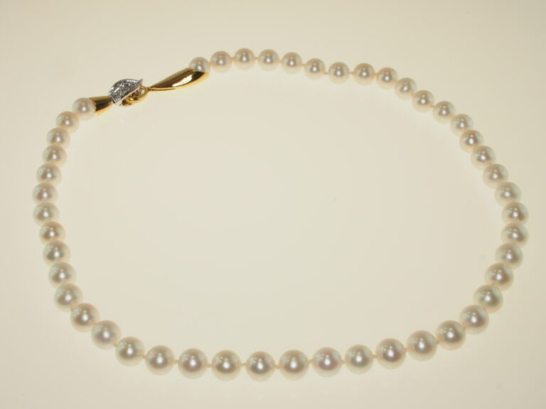 Collana di perle acqua dolce Bologna
