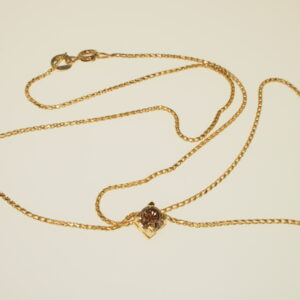Girocollo catena quadra di oro giallo con punto luce di diamante naturale brown taglio brillante ct 0,47 – oro g. 2,85