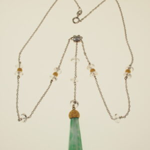 Catena rolò oro bianco con al centro perline di acqua dolce infilate su filo d’oro rigido cm. 43 oro gr. 3,30