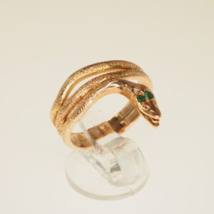 Anello serpente oro rosé con 2 smeraldini  taglia 12  g. 4,20